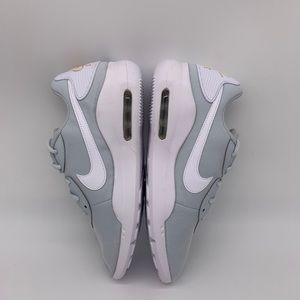 wmns nike air max oketo es1